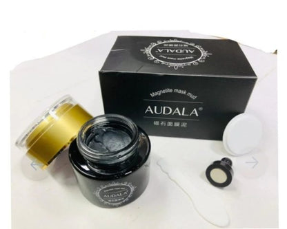 Magnetic Face Mask – Deep Cleansing, Detoxifying & Revitalizing